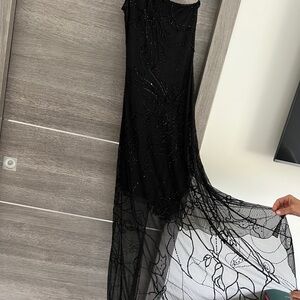 Elegant Black Evening Dress